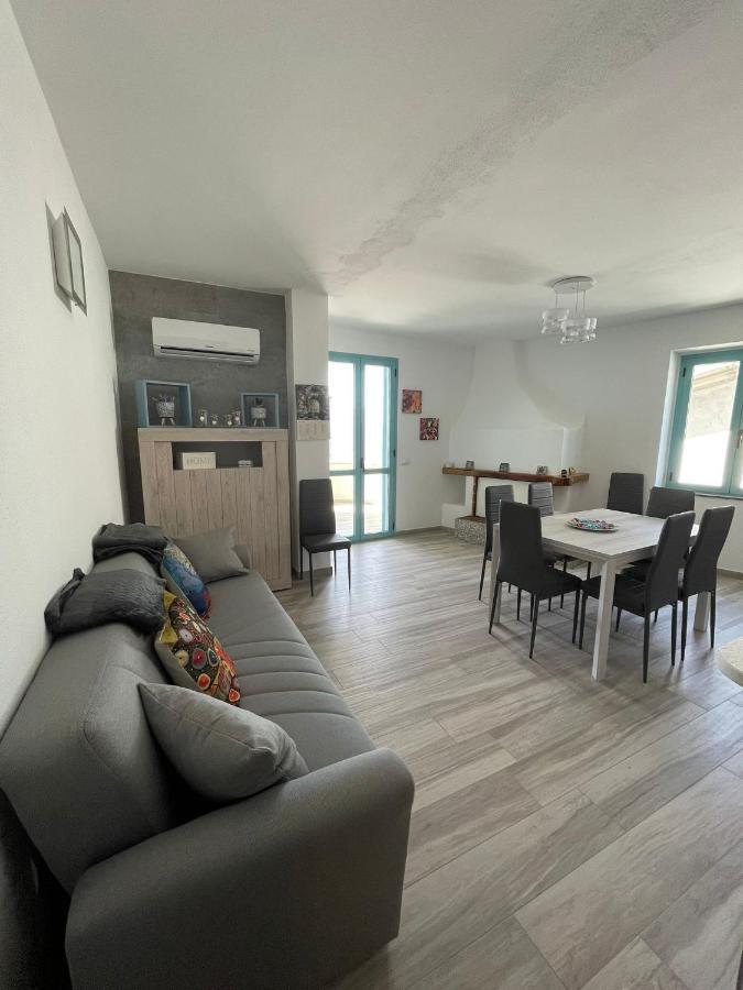 Apartamento Casa Vacanze Sa Piazza Dorgali Exterior foto